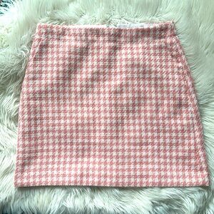 pink and white LOFT skirt